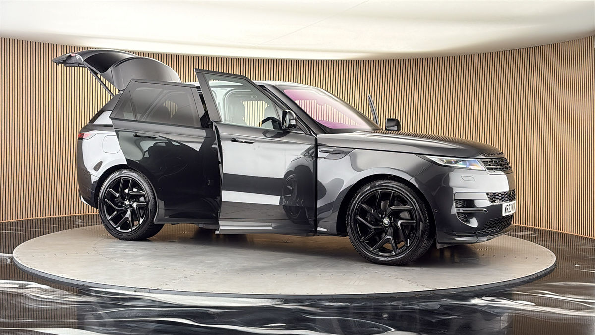 More views of Land Rover Range Rover Sport