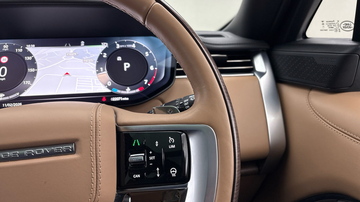 Land Rover Range Rover Image 14