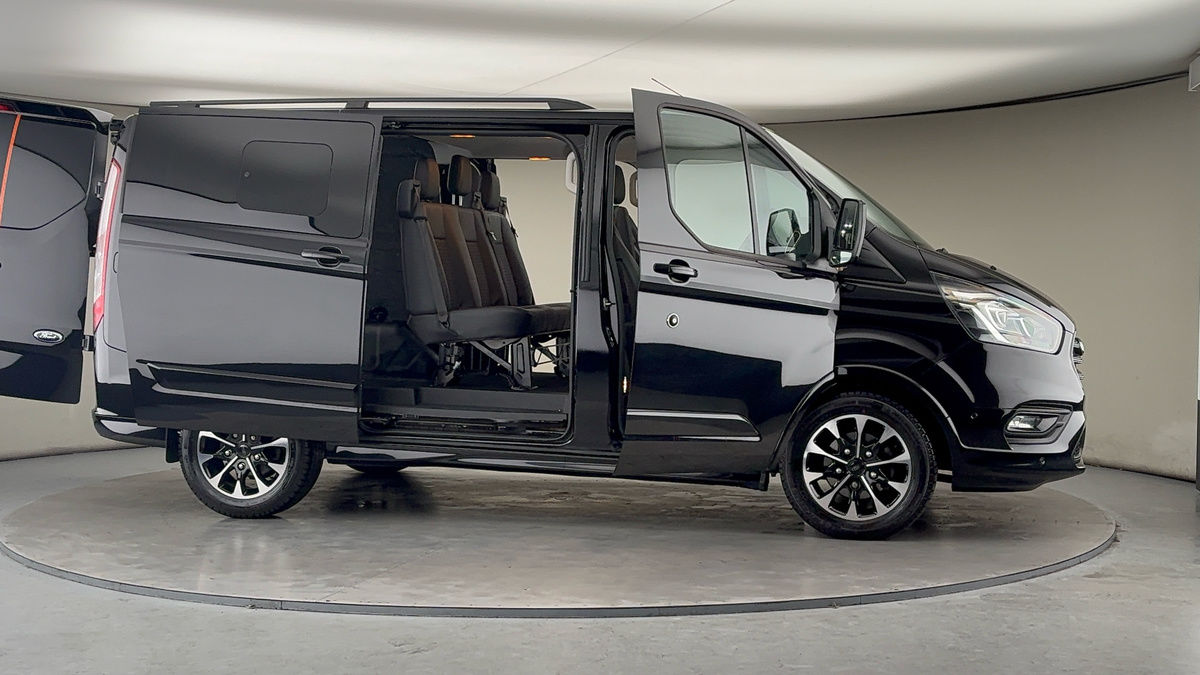 More views of Ford Transit Custom