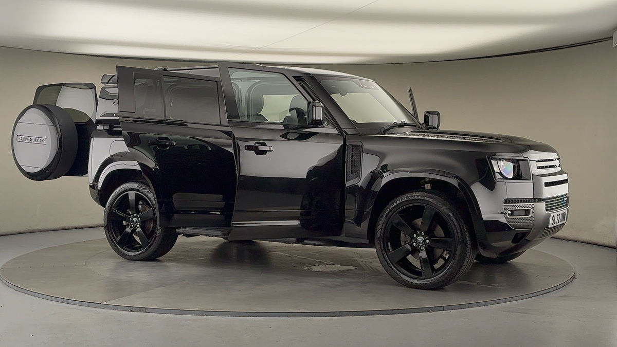 More views of Land Rover Defender 110