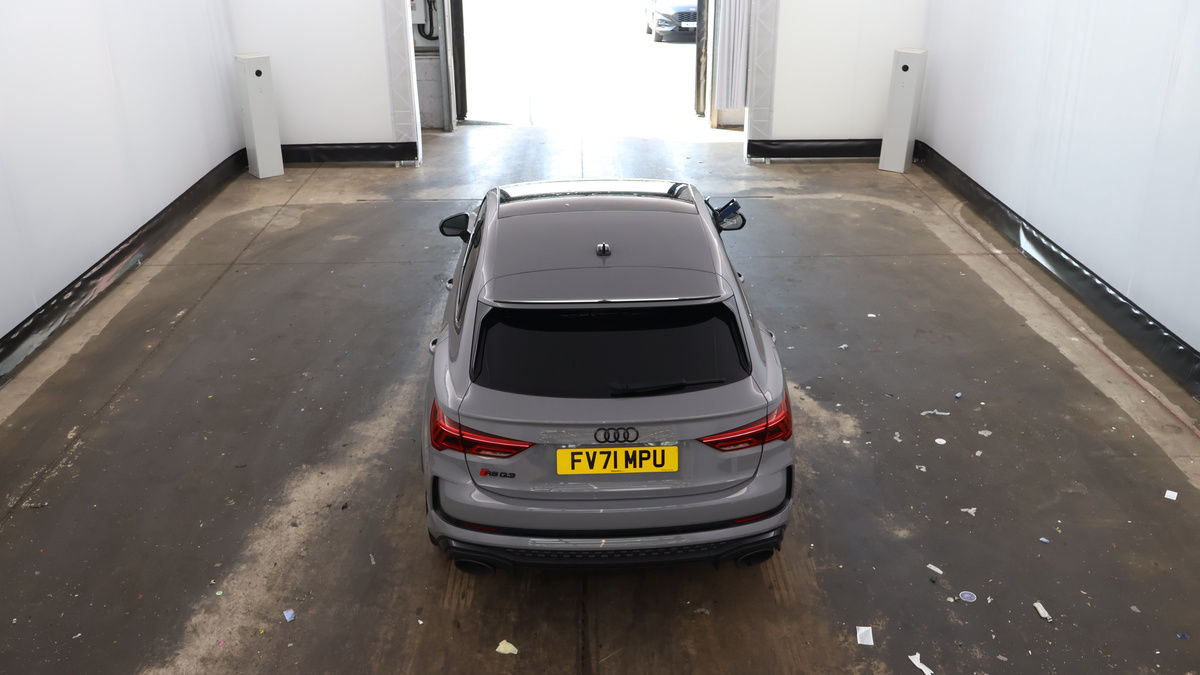 Audi RS Q3 Image 8