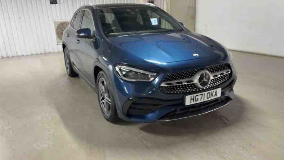 More views of Mercedes-Benz GLA