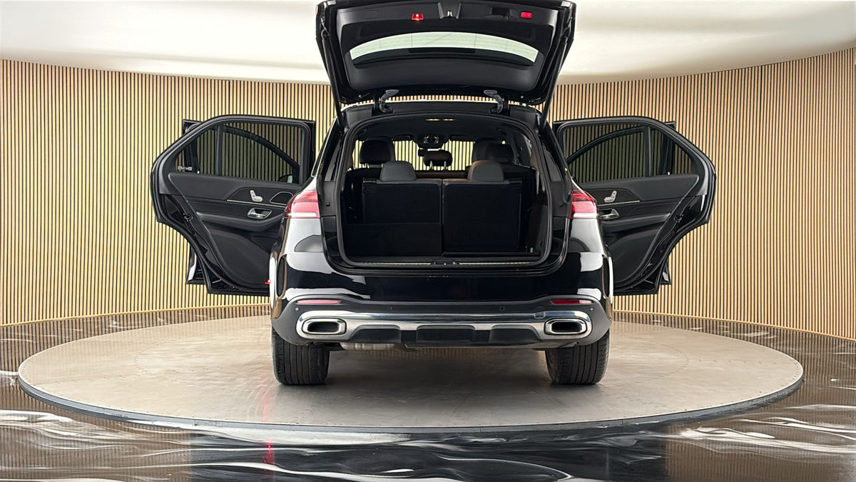 More views of Mercedes-Benz GLE