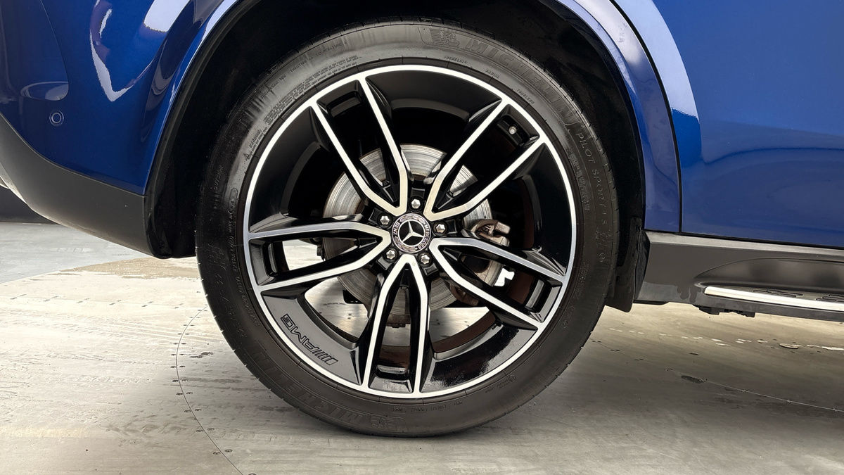 Mercedes-Benz GLE Image 10