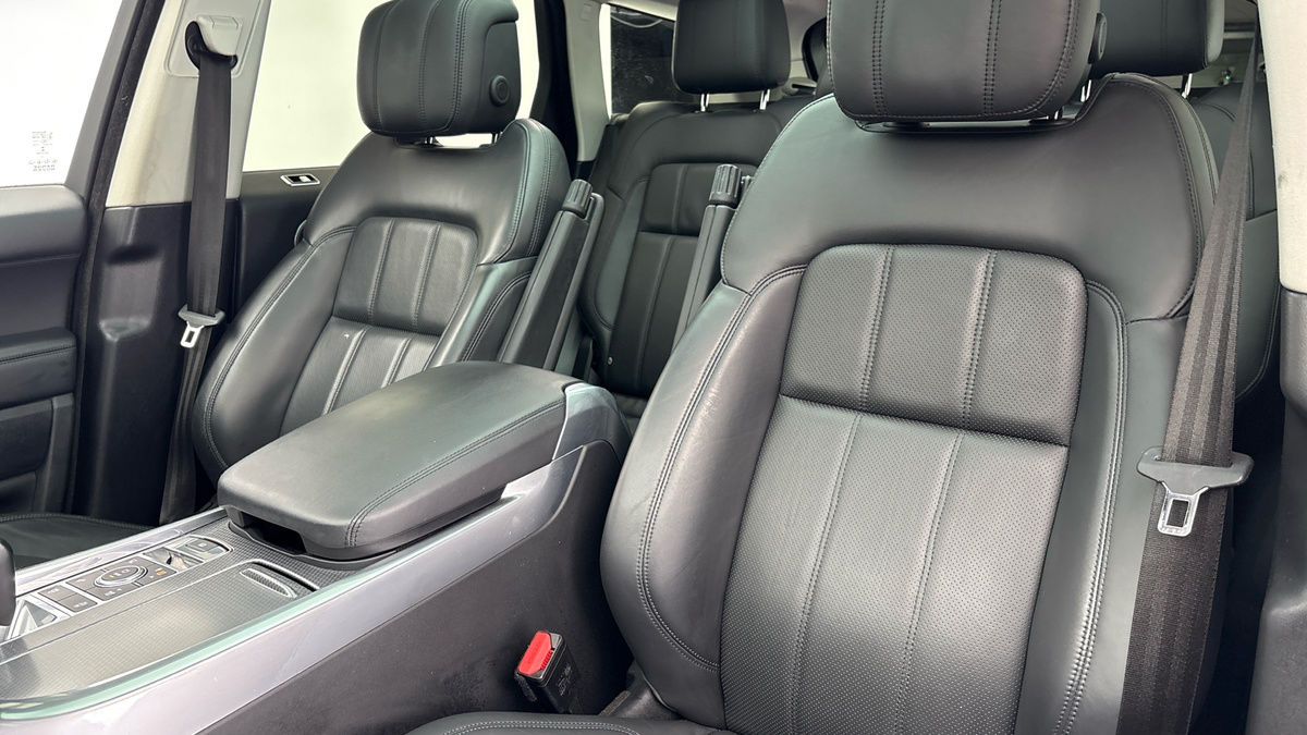 Land Rover Range Rover Sport Image 7