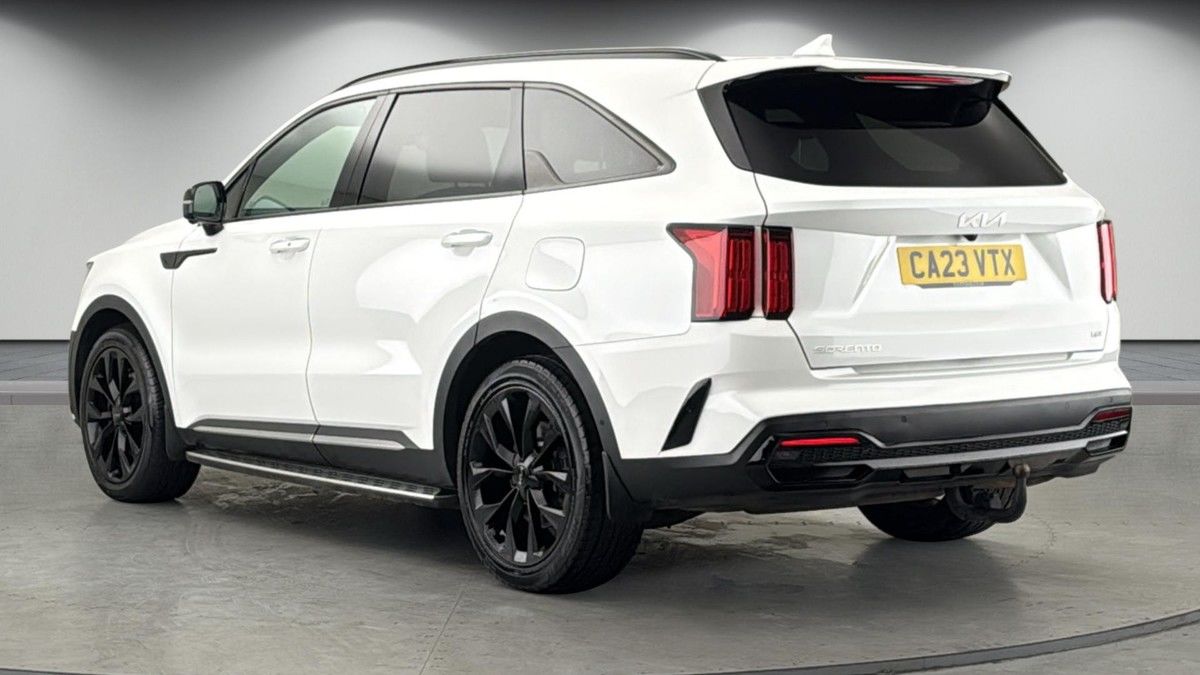 Kia Sorento Image 2
