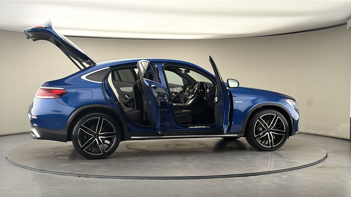 More views of Mercedes-Benz GLC