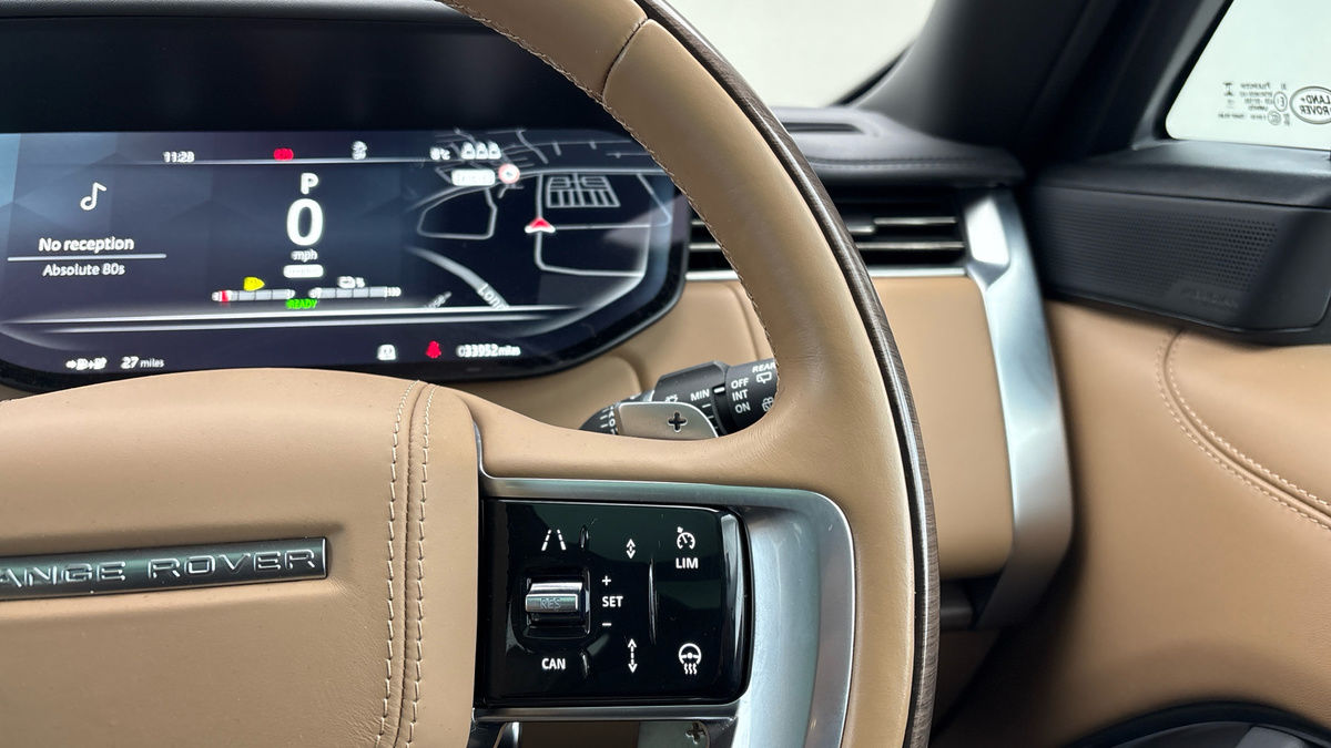 Land Rover Range Rover Image 14