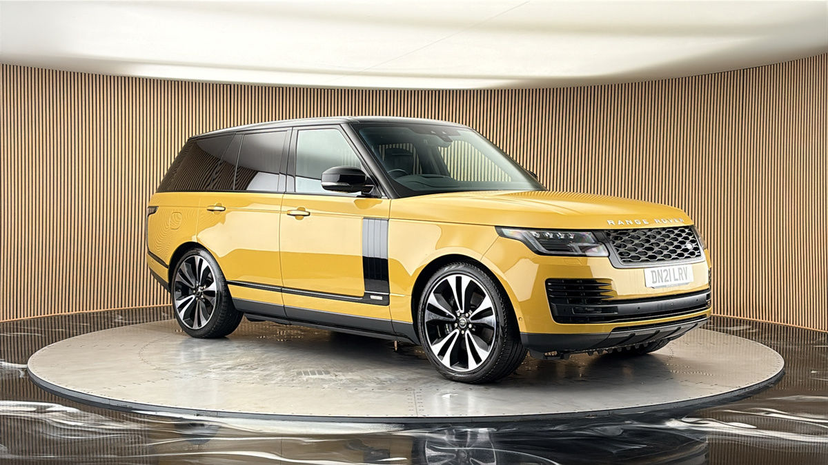 More views of Land Rover Range Rover
