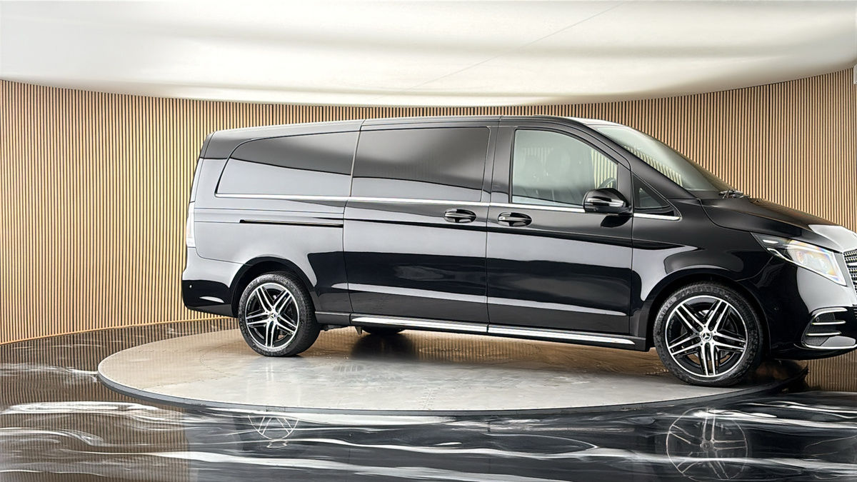 More views of Mercedes-Benz V Class