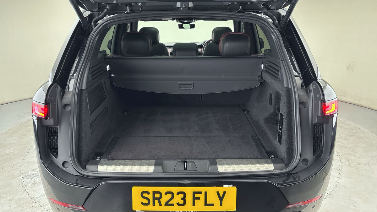Land Rover Range Rover Sport Image 11