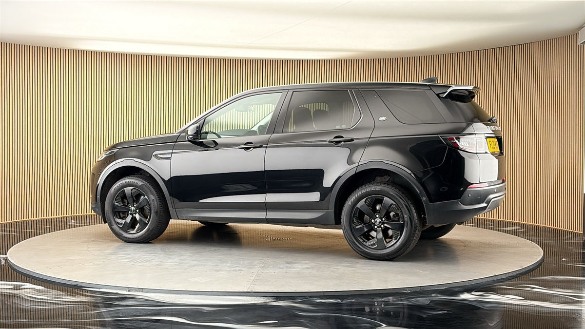 More views of Land Rover Discovery Sport