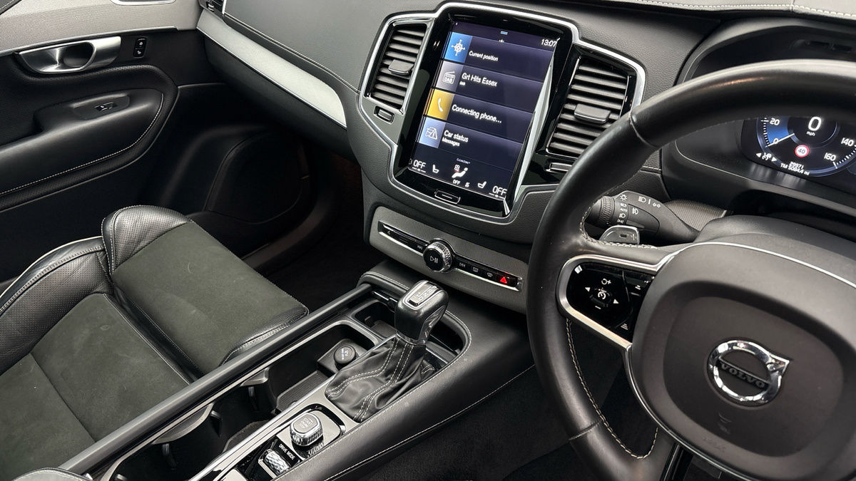Volvo XC90 Image 18