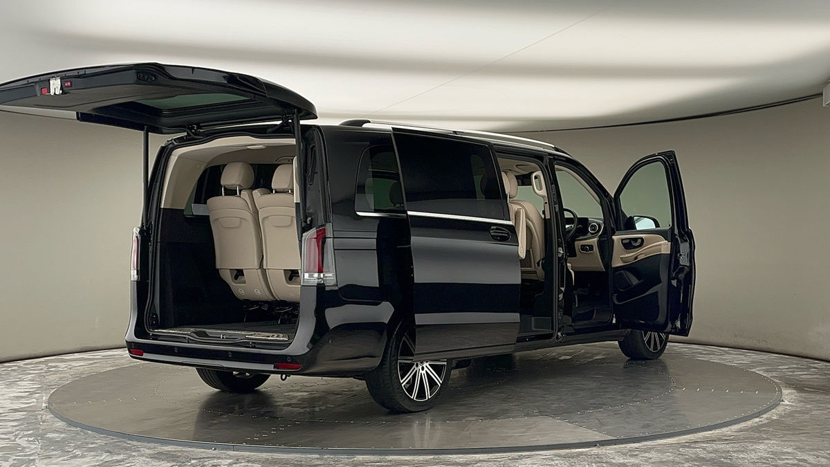More views of Mercedes-Benz V Class