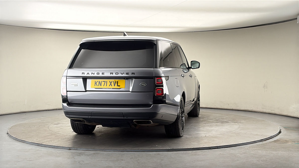 More views of Land Rover Range Rover