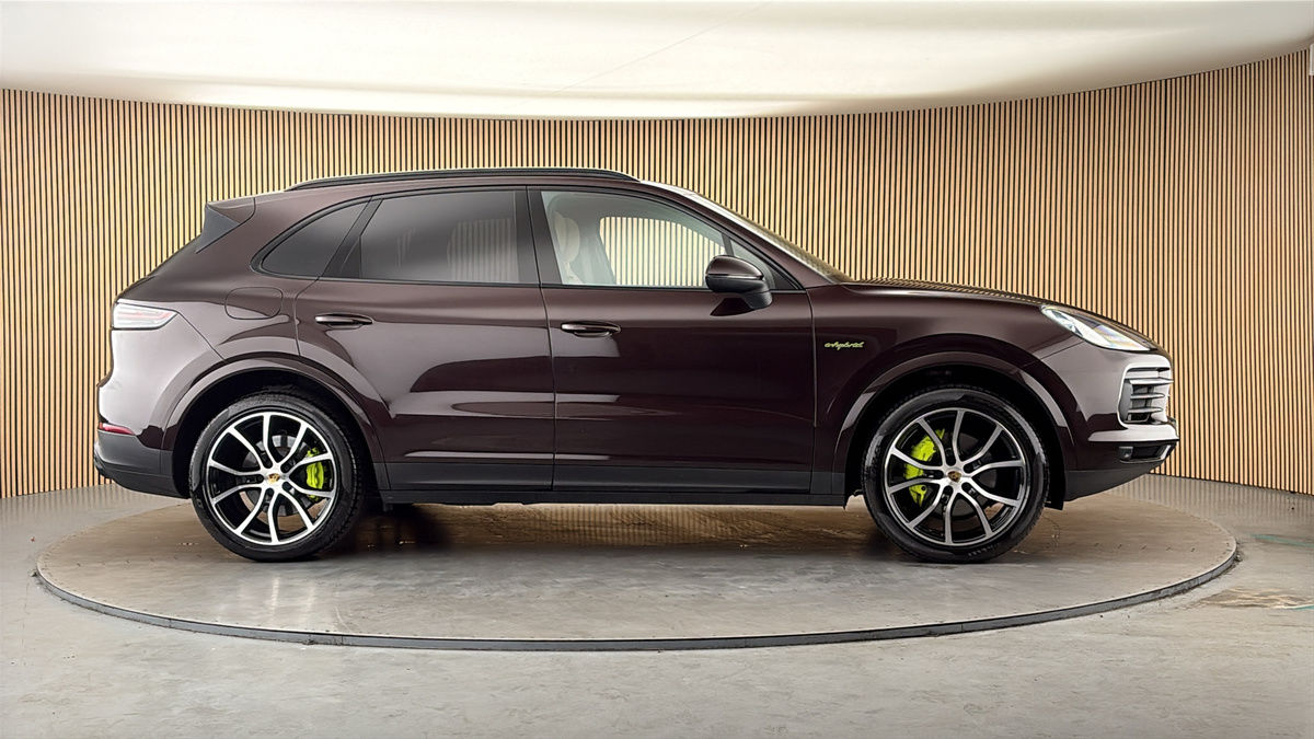More views of Porsche Cayenne