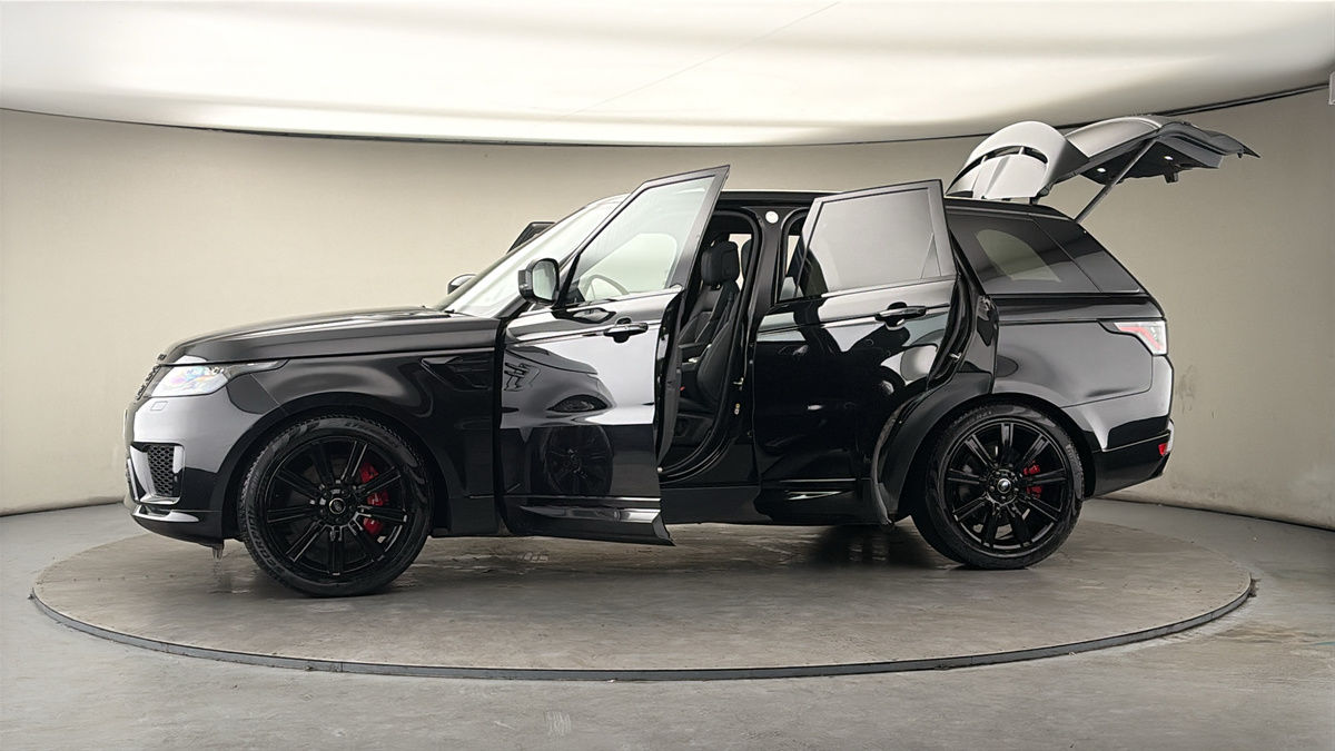 More views of Land Rover Range Rover Sport