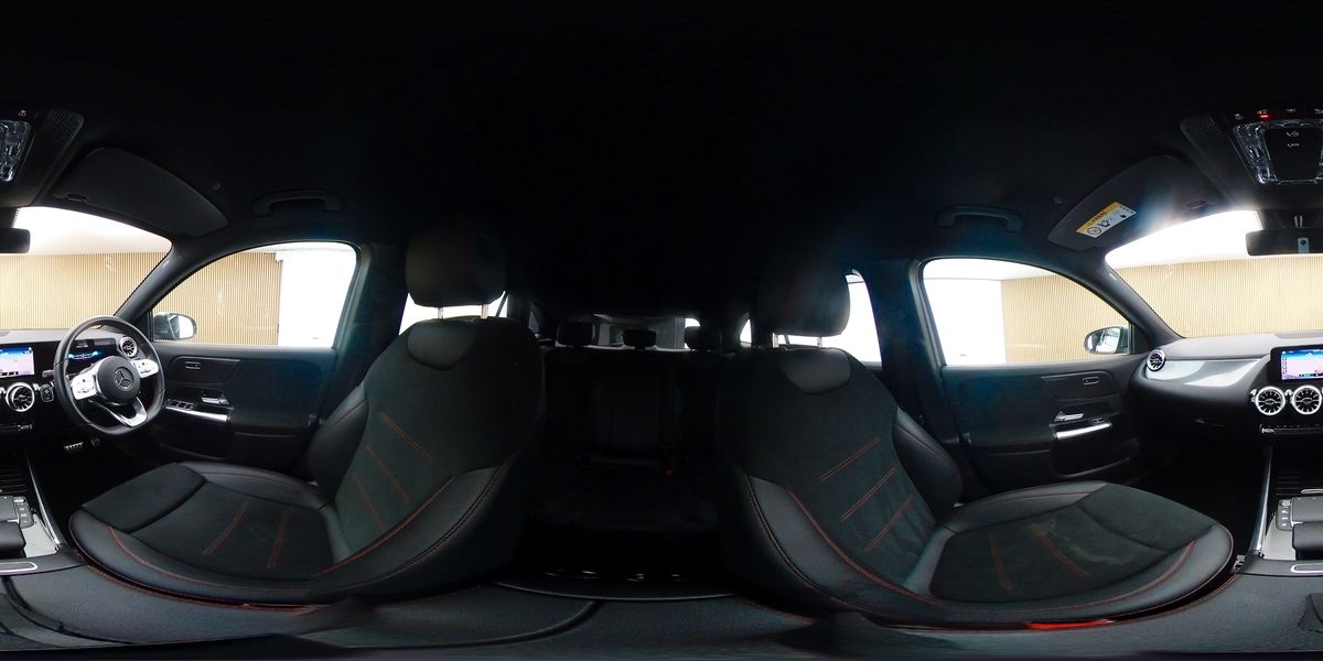 More views of Mercedes-Benz GLA