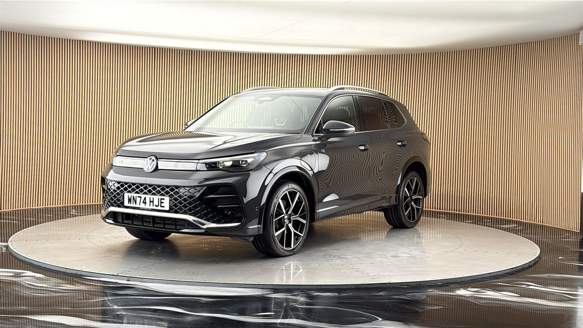 More views of Volkswagen Tiguan