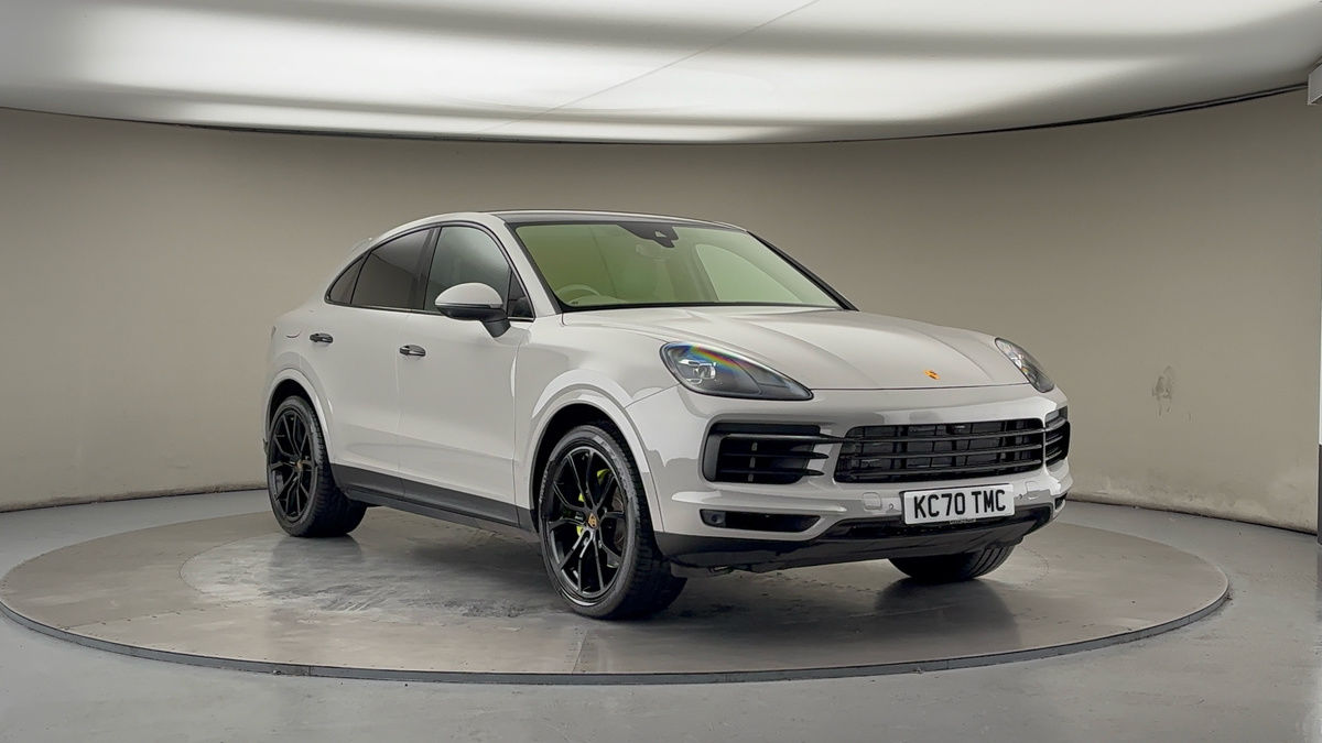 Porsche Cayenne Sticky Header Image