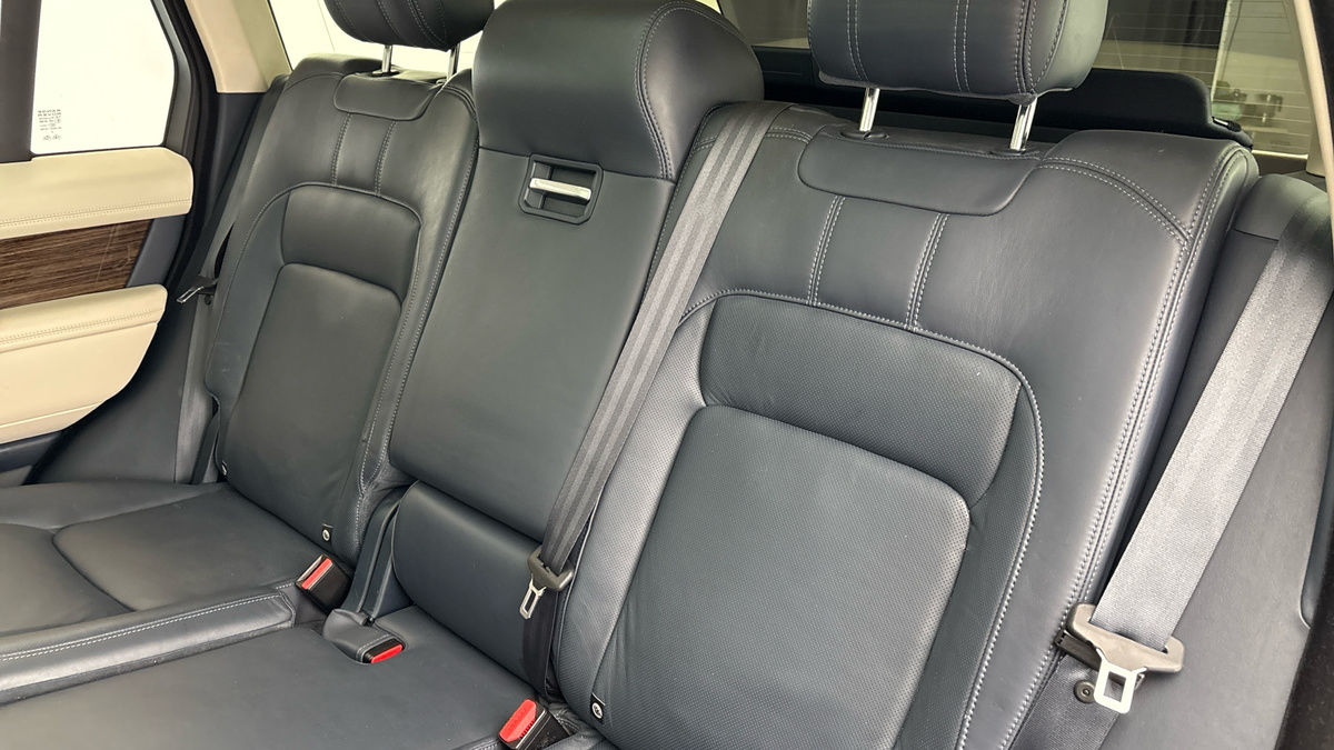 Land Rover Range Rover Image 8