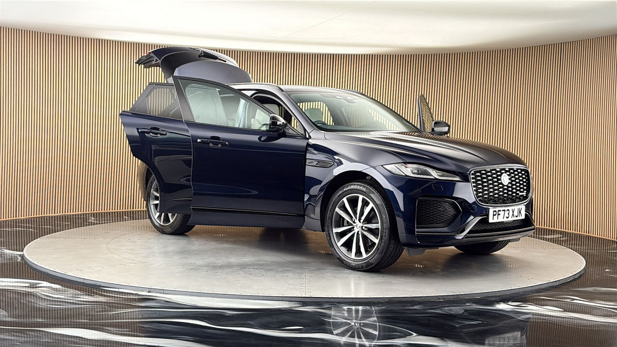 More views of Jaguar F-PACE