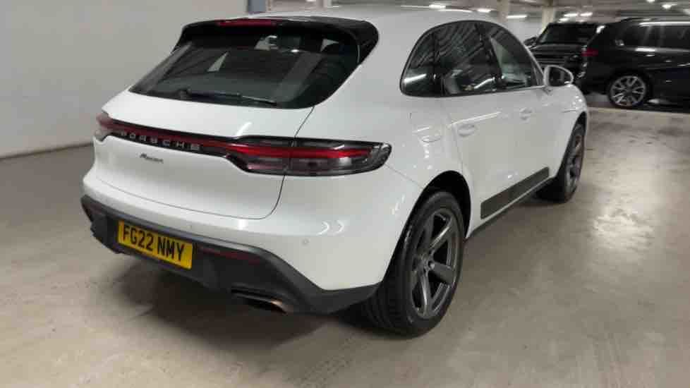More views of Porsche Macan