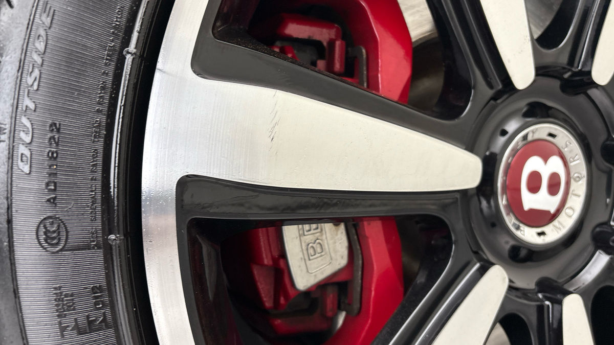 Bentley Continental Image 25