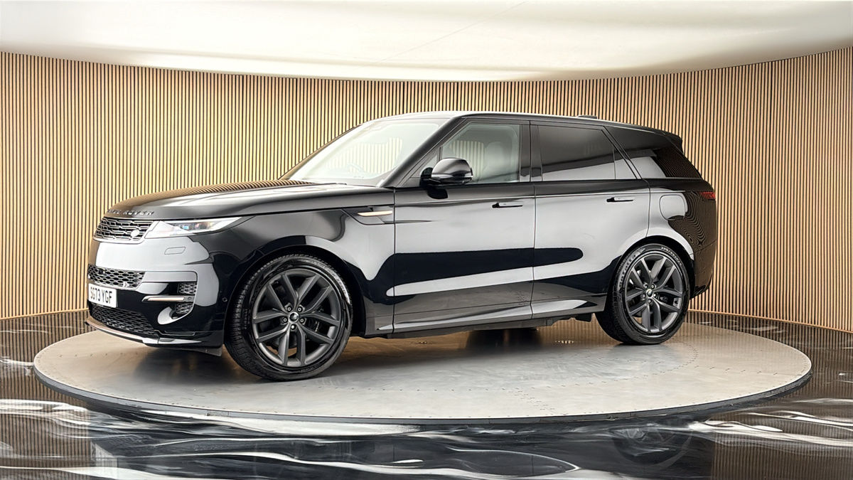 More views of Land Rover Range Rover Sport