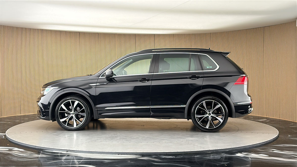 More views of Volkswagen Tiguan