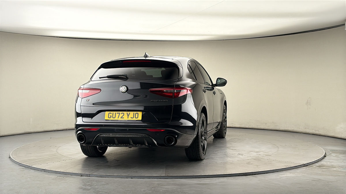 More views of Alfa Romeo Stelvio