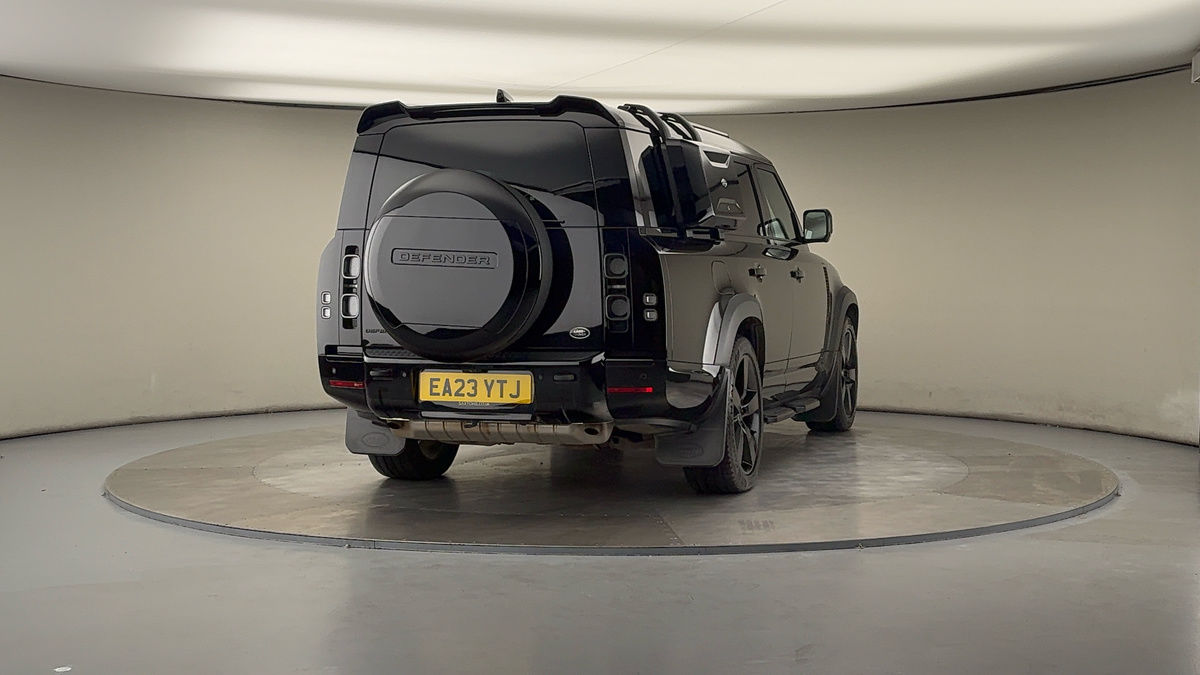 More views of Land Rover Defender 130