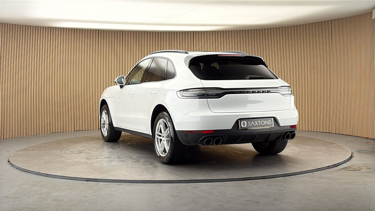 More views of Porsche Macan