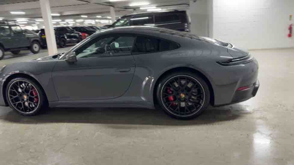 More views of Porsche 911