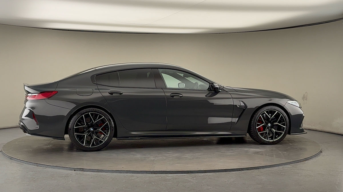 More views of BMW M8