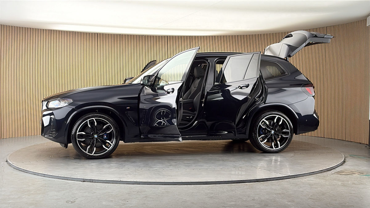 More views of BMW X3