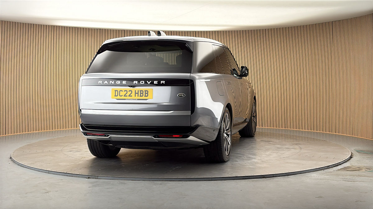 More views of Land Rover Range Rover