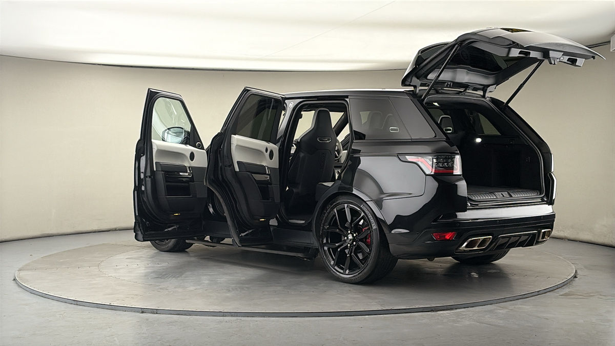 More views of Land Rover Range Rover Sport