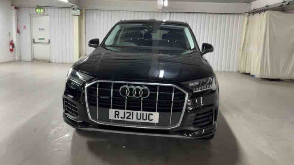 More views of Audi Q7