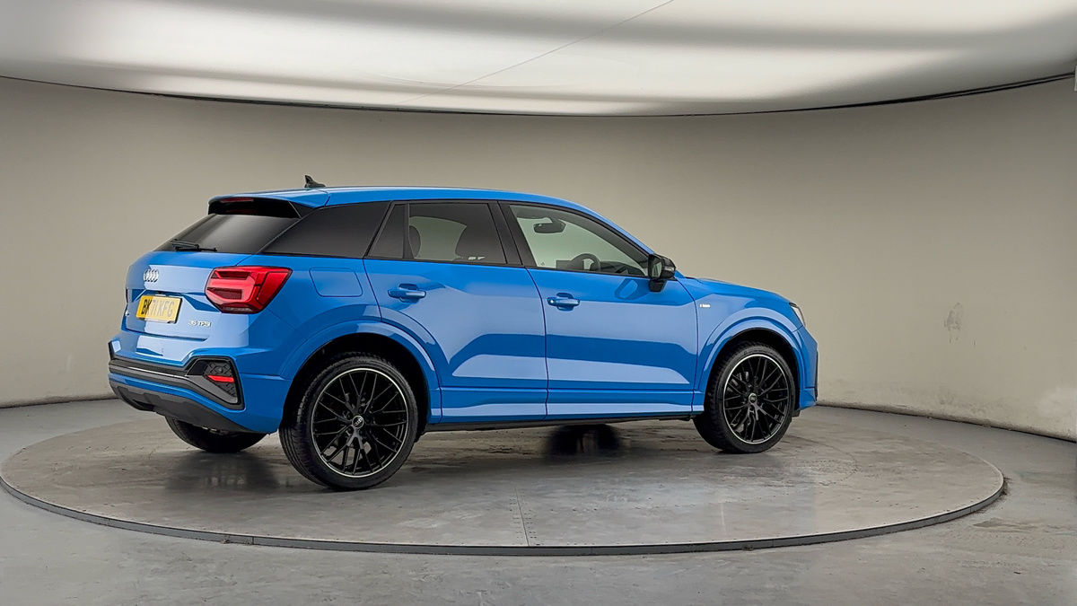 More views of Audi Q2