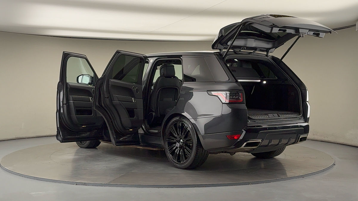 More views of Land Rover Range Rover Sport