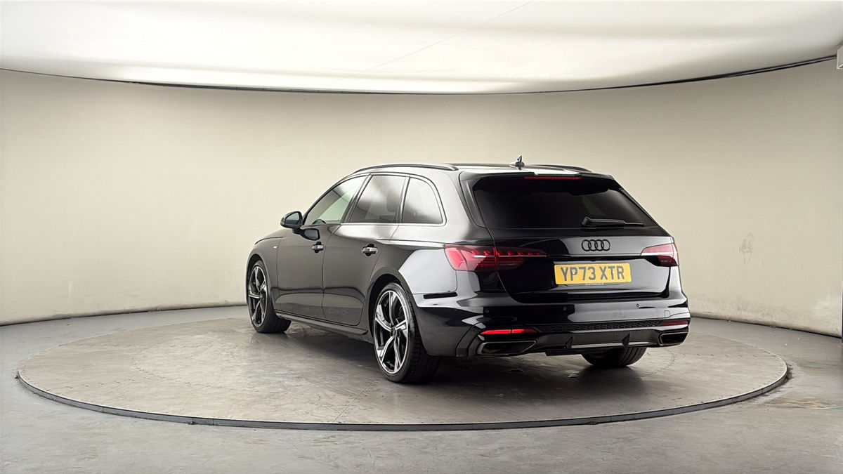 More views of Audi A4 Avant