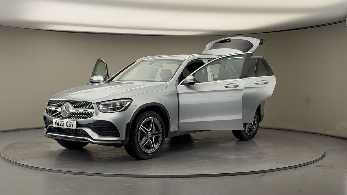 More views of Mercedes-Benz GLC