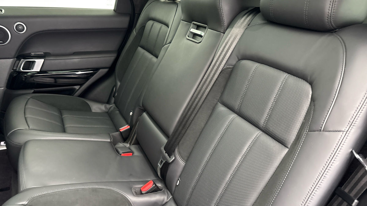 Land Rover Range Rover Sport Image 8