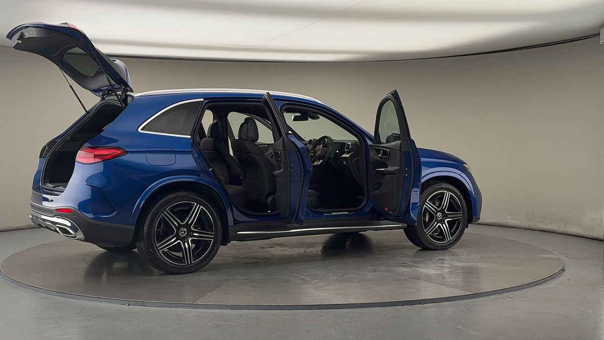 More views of Mercedes-Benz GLC