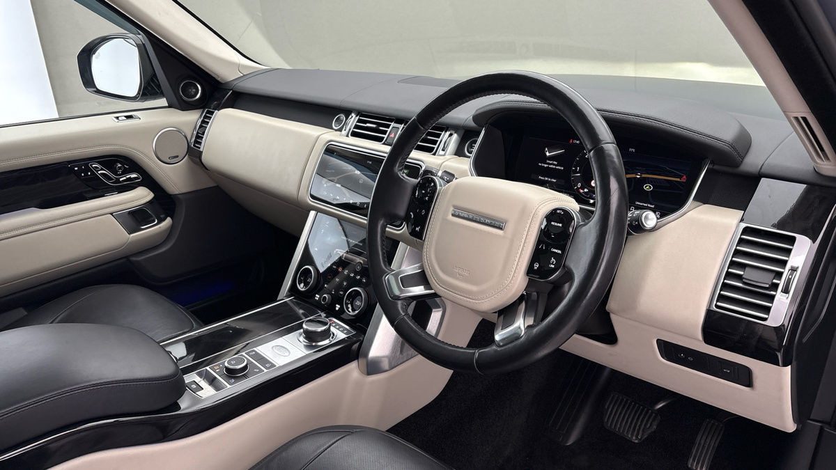 Land Rover Range Rover Image 5