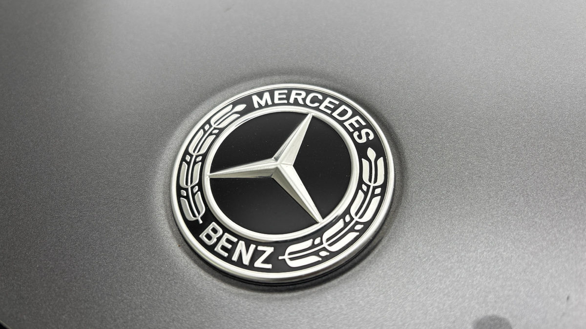 Mercedes-Benz GLB Image 24