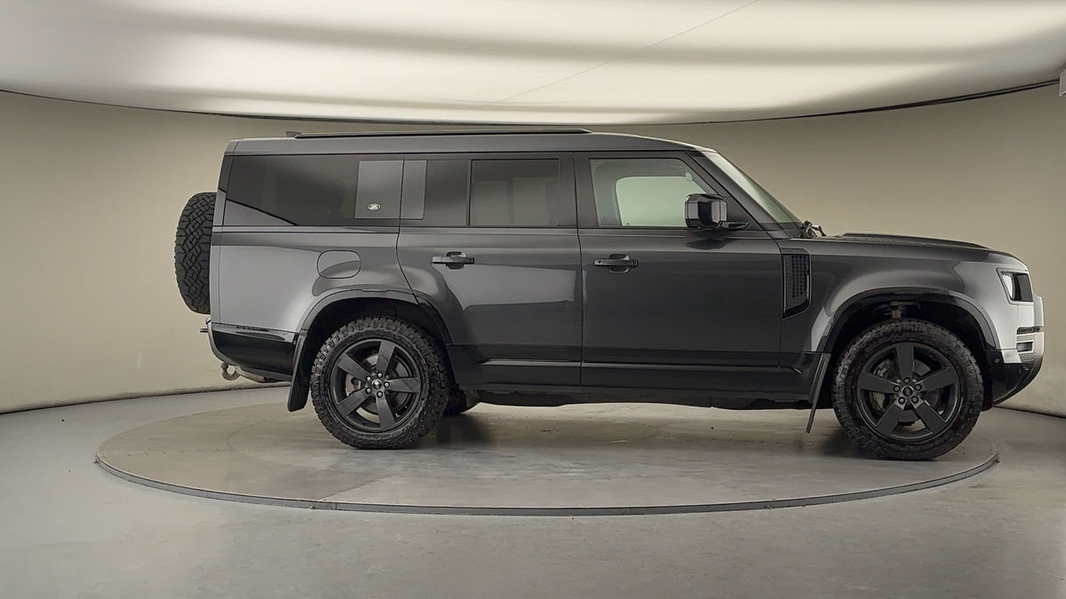 More views of Land Rover Defender 130