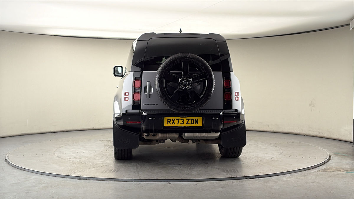 More views of Land Rover Defender 90