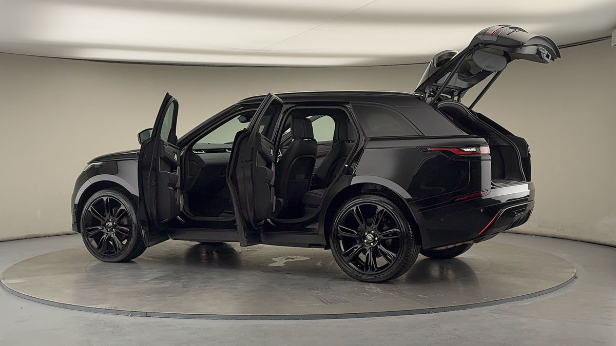 More views of Land Rover Range Rover Velar
